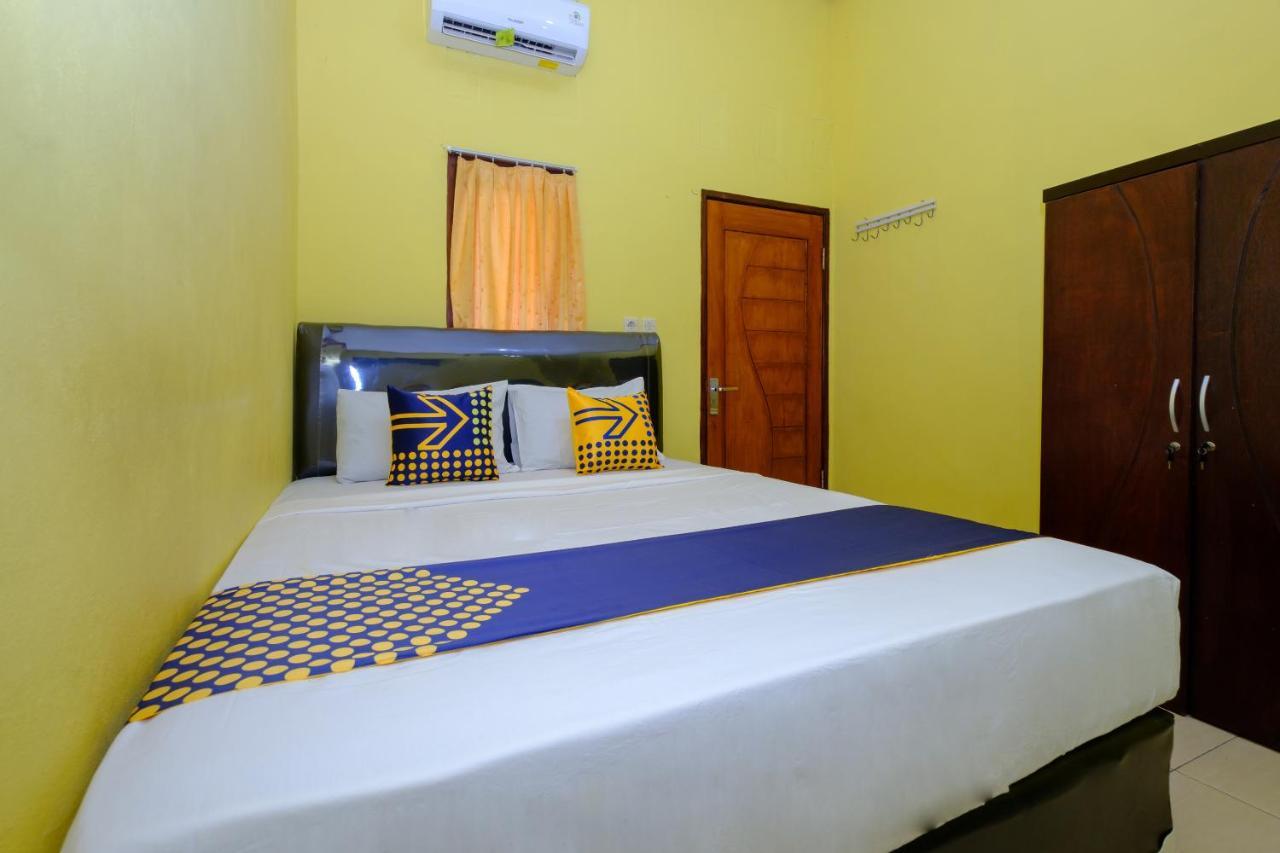 Spot On 2732 Sandy Guesthouse Mataram Exterior foto